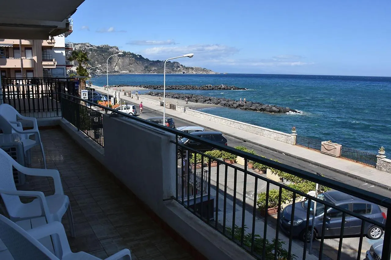 Hotel Baia Otello Giardini-Naxos